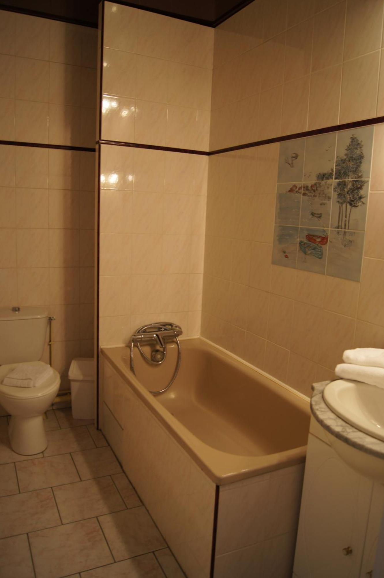 Aux Trois Jean Hotel Le Crotoy Bagian luar foto