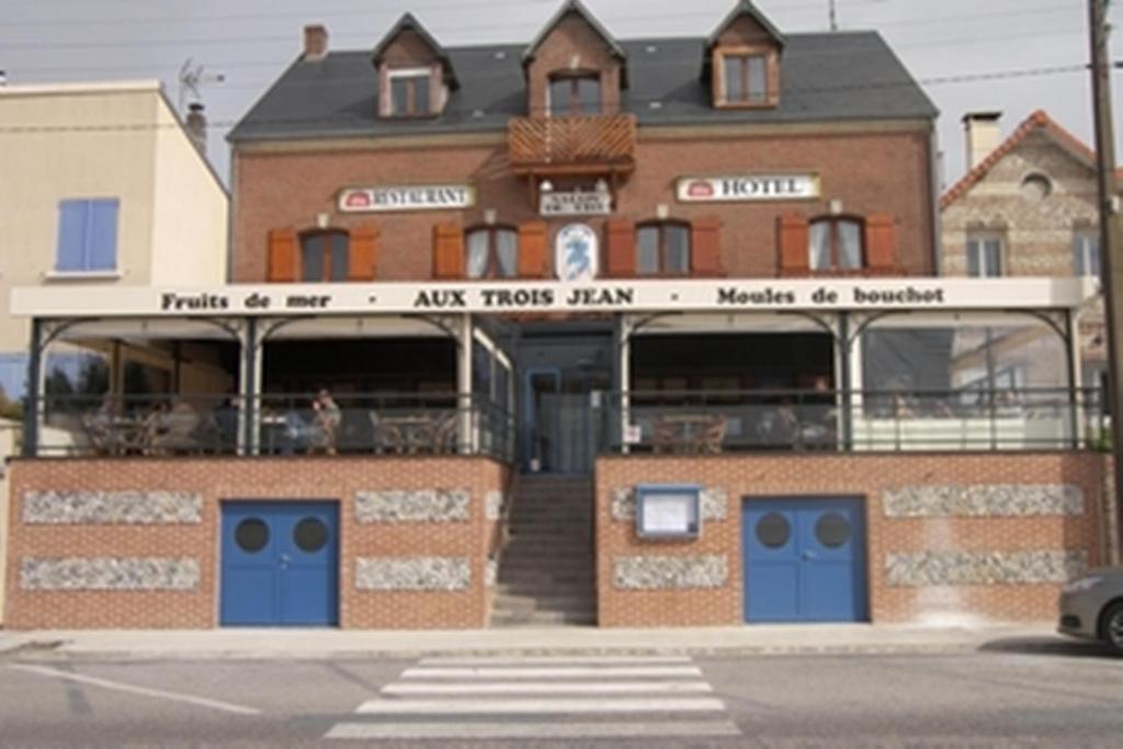 Aux Trois Jean Hotel Le Crotoy Bagian luar foto