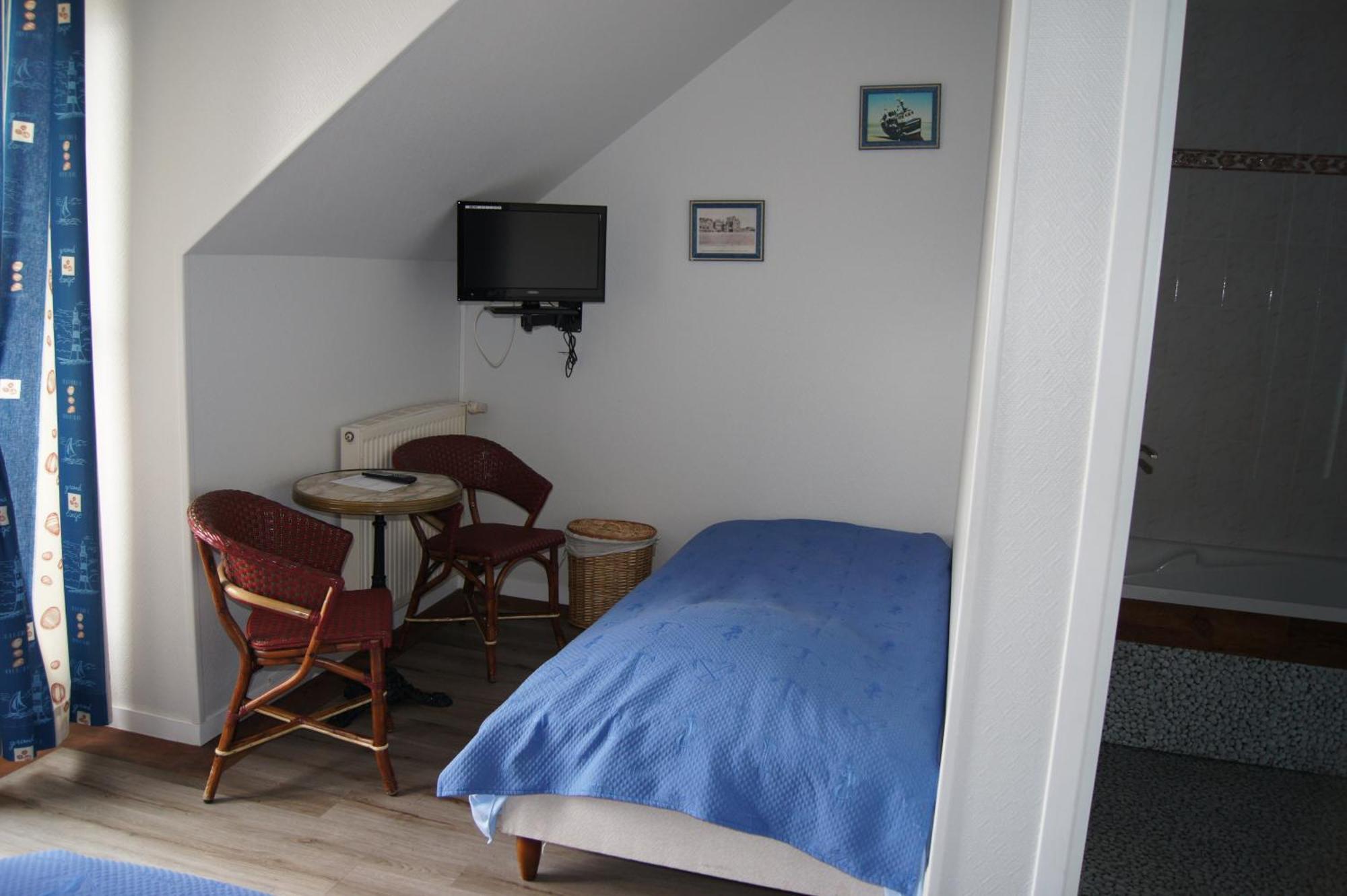 Aux Trois Jean Hotel Le Crotoy Bagian luar foto